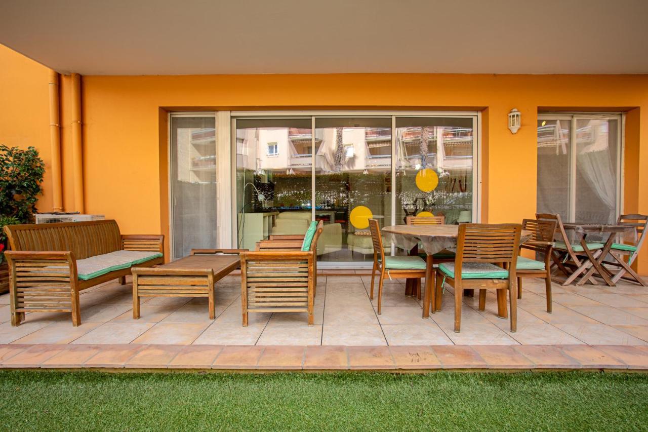 Appartement Centre Ville Cavalaire Kültér fotó