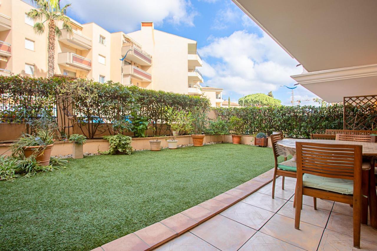 Appartement Centre Ville Cavalaire Kültér fotó